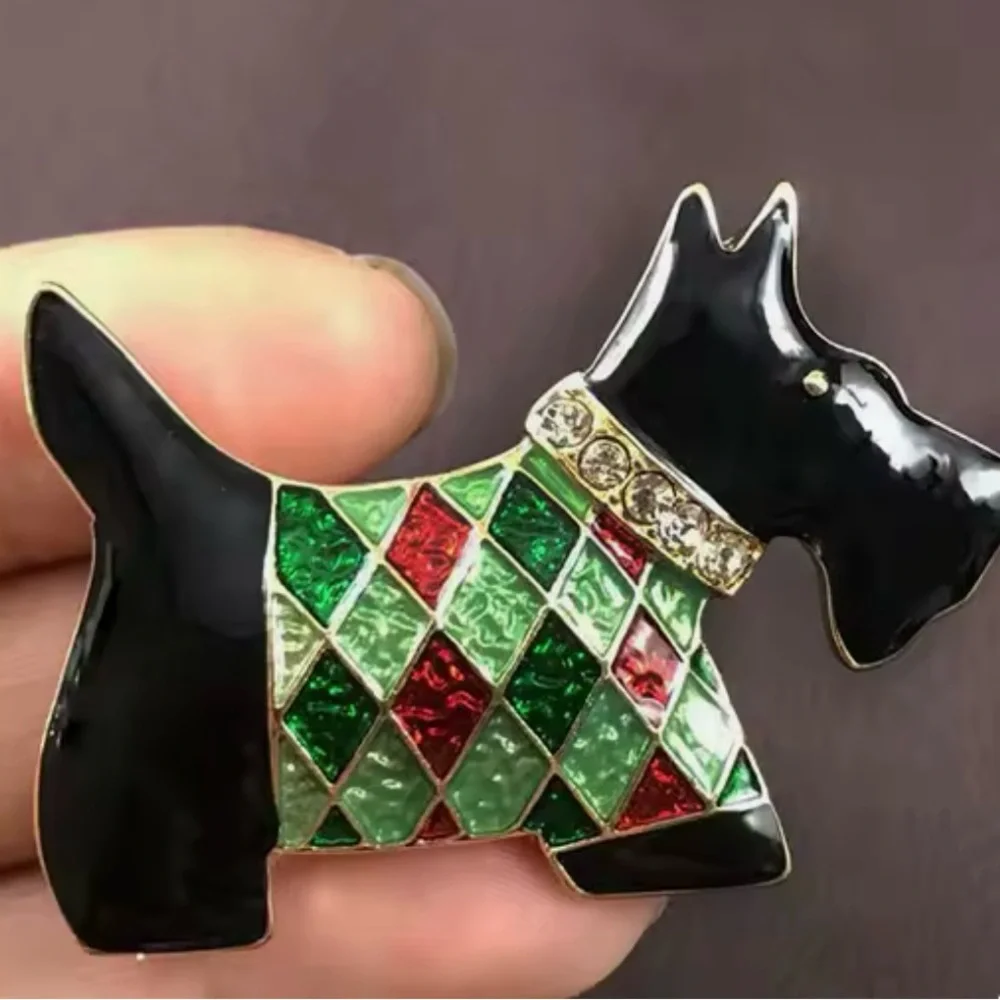 Elegant‎ Black and Green Dog Brooch
